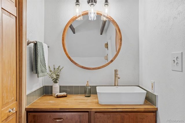 11155 Kennedy Avenue, Conifer, CO 80433