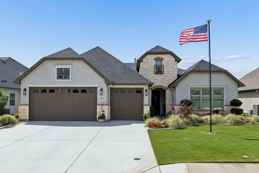 8412 Cocobolo Drive, Denton, TX 76207