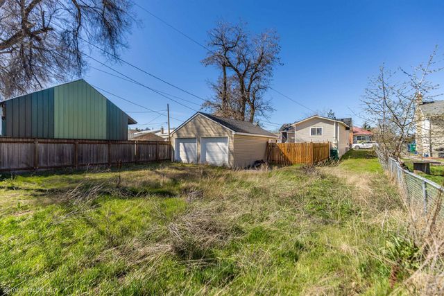 4718 N MAGNOLIA St, Spokane, WA 99207