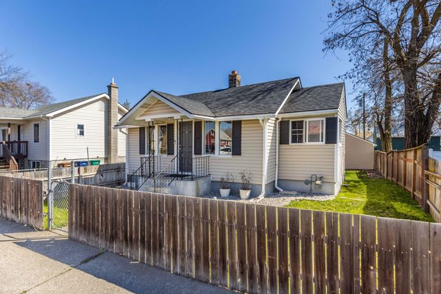 4718 N MAGNOLIA St, Spokane, WA 99207