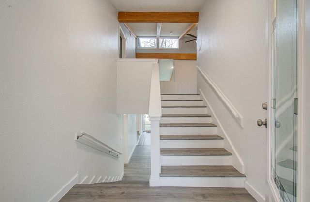 417 Brook Hollow Drive, Conroe, TX 77385