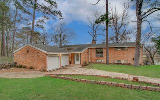 417 Brook Hollow Drive, Conroe, TX 77385