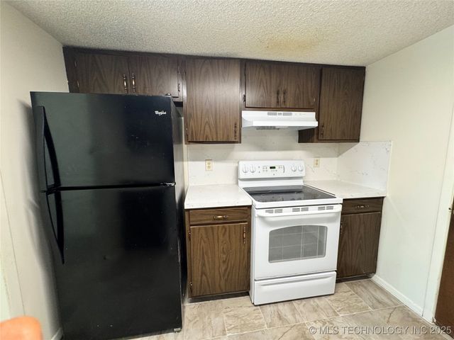 4319 S Maplewood Avenue, Tulsa, OK 74135