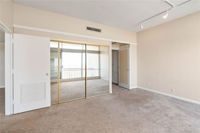 4600 Ocean Dr 906, Corpus Christi, TX 78412