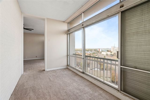 4600 Ocean Dr 906, Corpus Christi, TX 78412