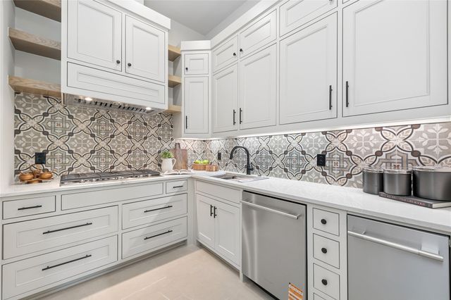 108 Eisenhower Court, Weston, TX 75009