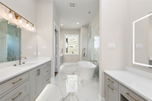 108 Eisenhower Court, Weston, TX 75009