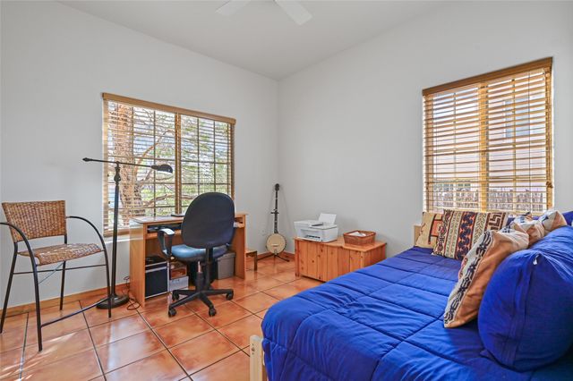 4137 Soaring Eagle, Santa Fe, NM 87507