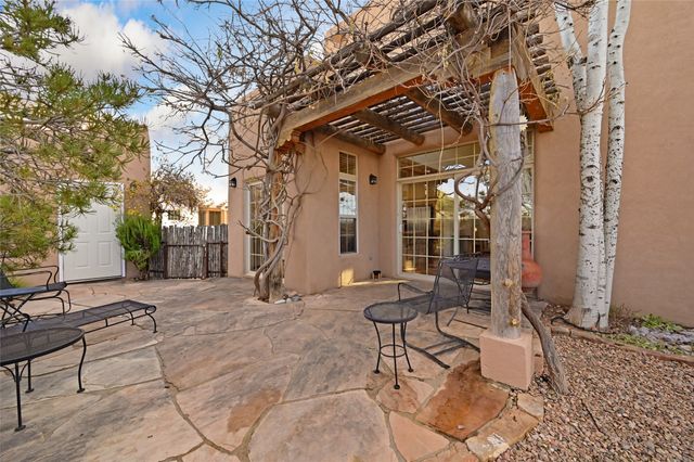 4137 Soaring Eagle, Santa Fe, NM 87507