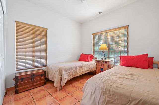 4137 Soaring Eagle, Santa Fe, NM 87507