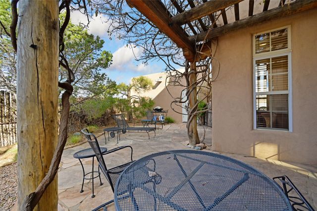 4137 Soaring Eagle, Santa Fe, NM 87507