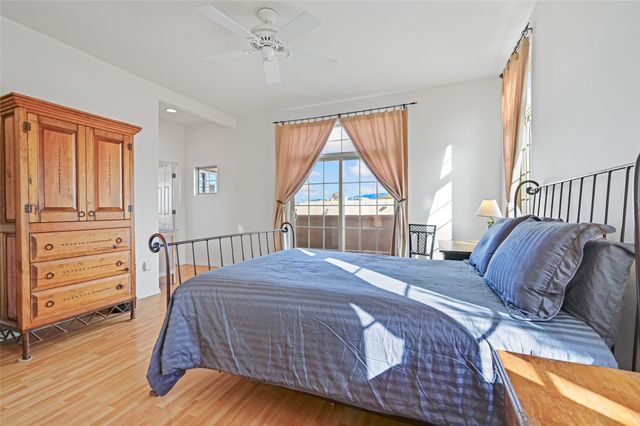 4137 Soaring Eagle, Santa Fe, NM 87507