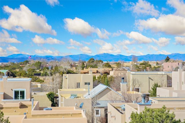 4137 Soaring Eagle, Santa Fe, NM 87507