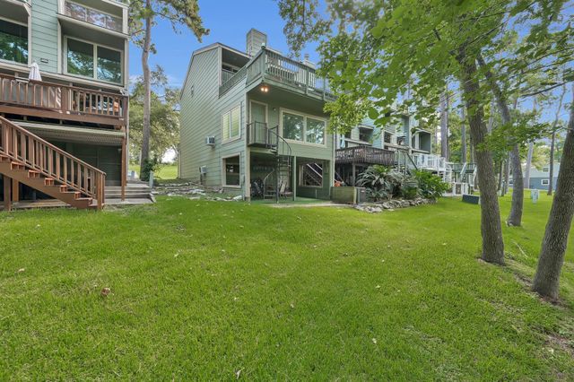 162 Villa Way, Coldspring, TX 77331
