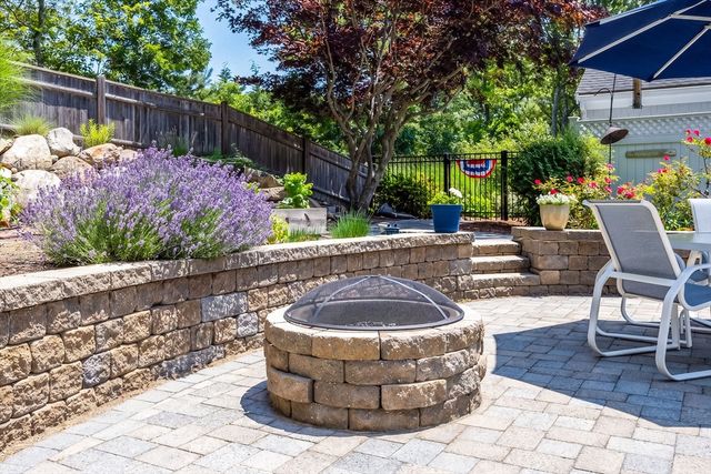 29 Calvin Drive, Dennis, MA 02638