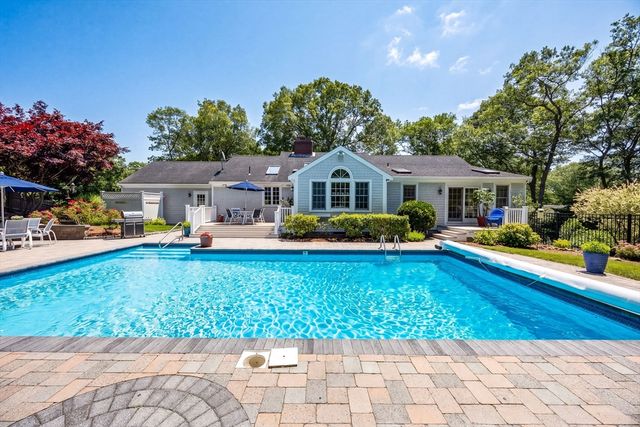 29 Calvin Drive, Dennis, MA 02638