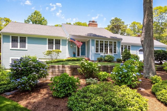 29 Calvin Drive, Dennis, MA 02638