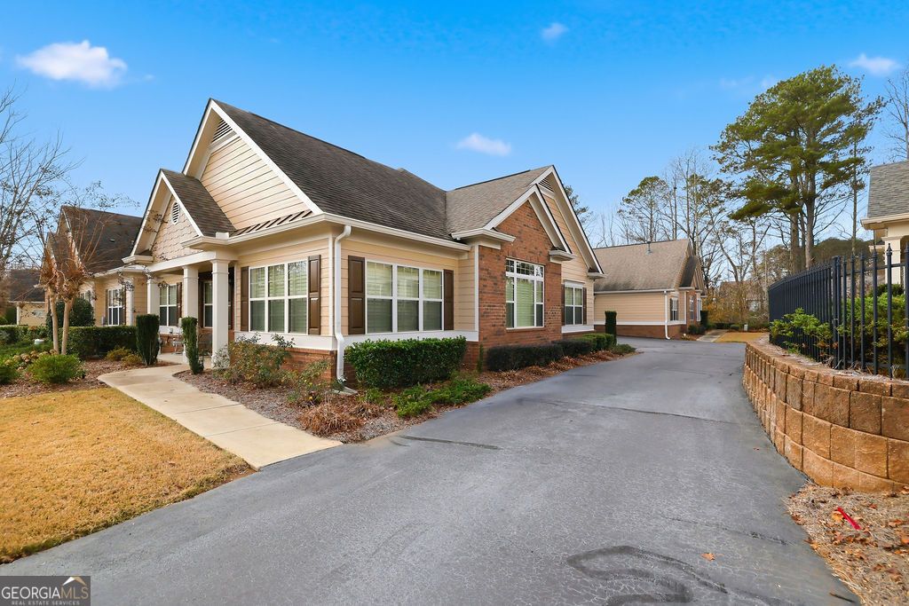 238 Orchards Circle 238, Woodstock, GA 30188