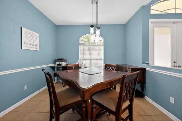 5785 NW Dublin Drive, Port St. Lucie, FL 34986