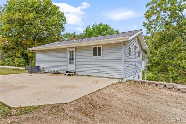2714 Ganymedes, De Soto, MO 63020