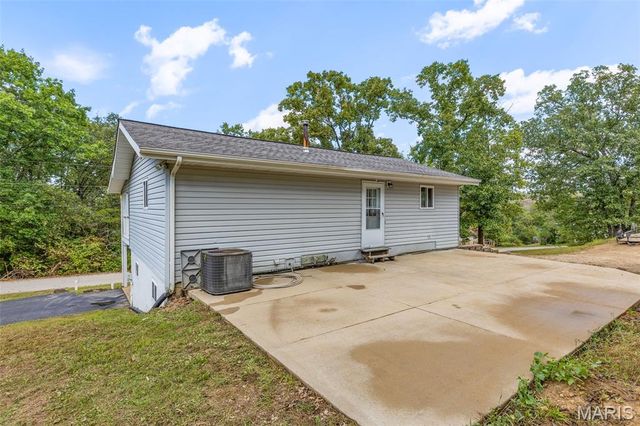 2714 Ganymedes, De Soto, MO 63020