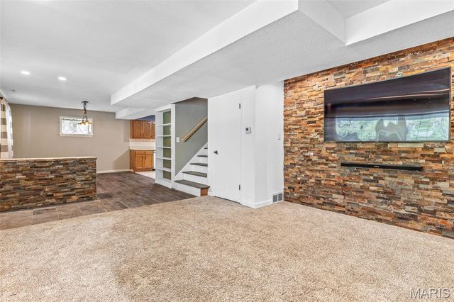 2714 Ganymedes, De Soto, MO 63020