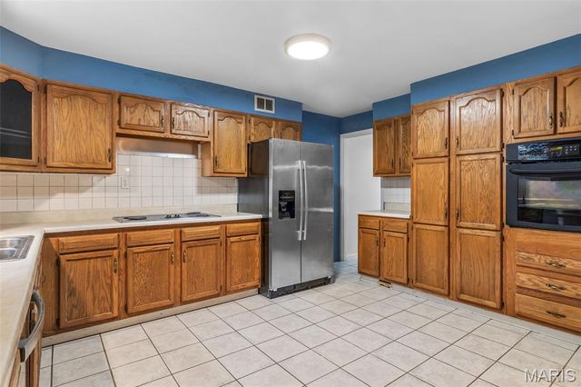 2714 Ganymedes, De Soto, MO 63020