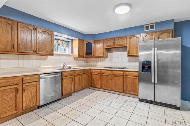 2714 Ganymedes, De Soto, MO 63020