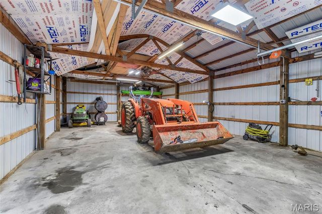 2714 Ganymedes, De Soto, MO 63020