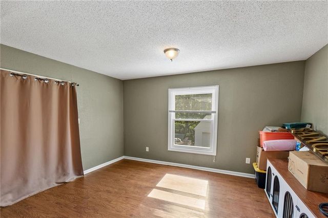 406 S Vassar Avenue, Sugar Creek, MO 64054