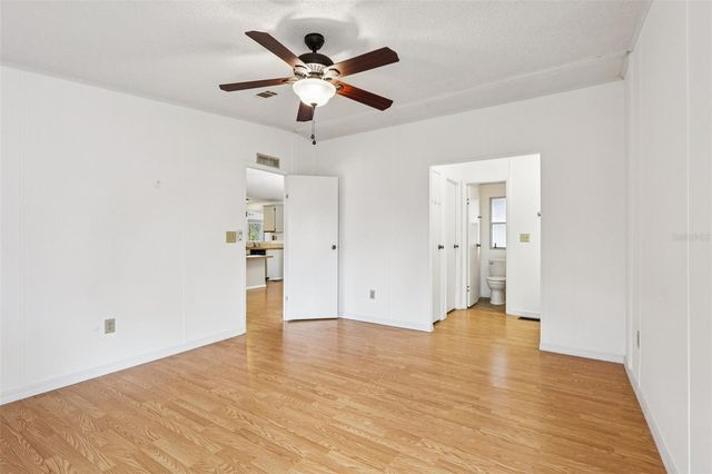 1024 HILLTOP ROAD, Tavares, FL 32778