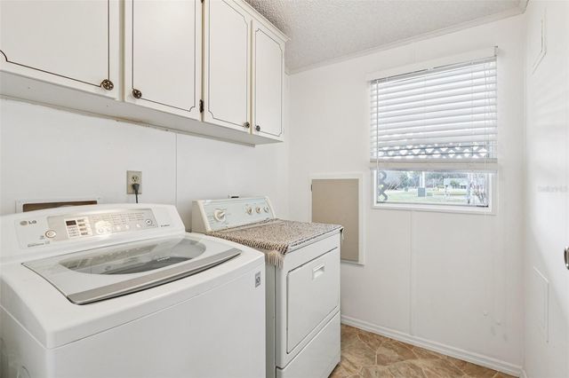 1024 HILLTOP ROAD, Tavares, FL 32778