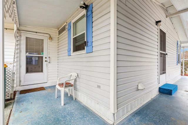 1024 HILLTOP ROAD, Tavares, FL 32778