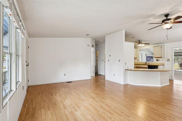 1024 HILLTOP ROAD, Tavares, FL 32778