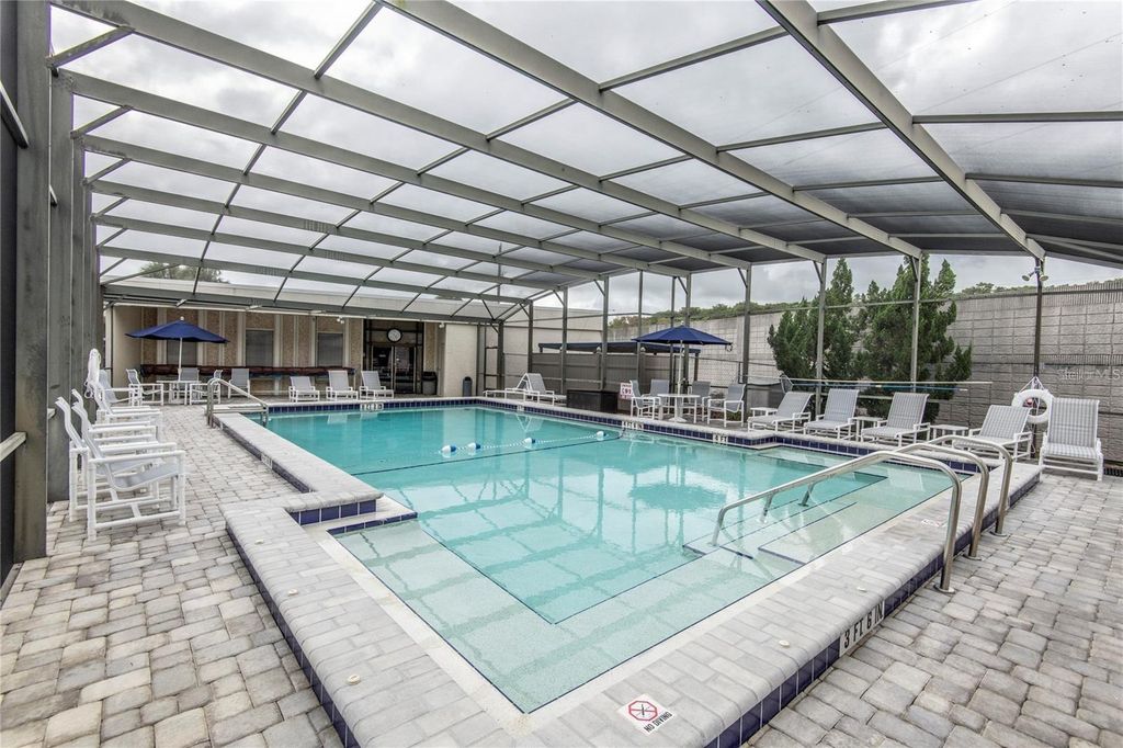 Image 39 of property listing at 1024 HILLTOP ROAD, Tavares, FL 32778