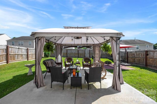 1445 Logan Patrick Court, Gastonia, NC 28052