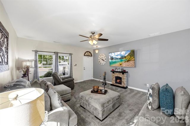 1445 Logan Patrick Court, Gastonia, NC 28052