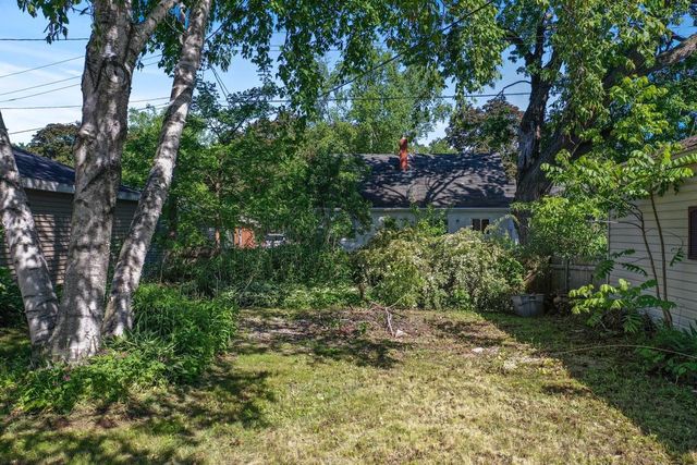 1525 GROSS AVENUE, Green Bay, WI 54304