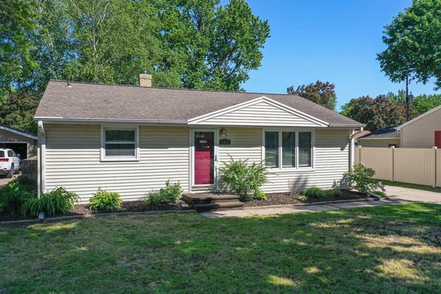 1525 GROSS AVENUE, Green Bay, WI 54304
