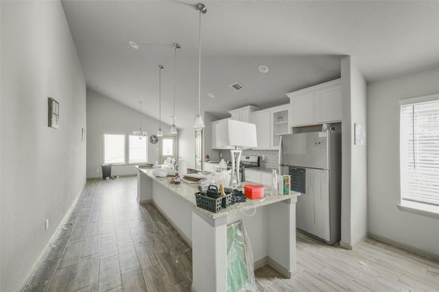 9830 Glen Brook Lane, Magnolia, TX 77354