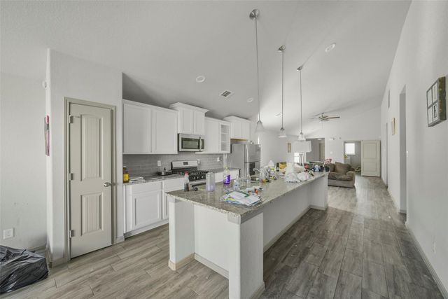 9830 Glen Brook Lane, Magnolia, TX 77354