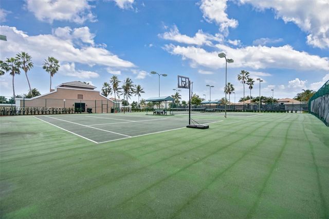 2151 Umbrella Cay, West Palm Beach, FL 33411