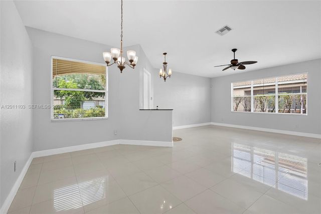 2151 Umbrella Cay, West Palm Beach, FL 33411