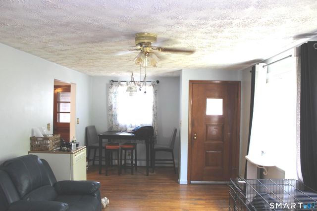 212 Lake Avenue, Bristol, CT 06010