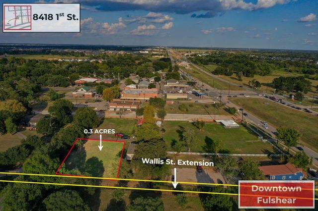 8418 First Street, Fulshear, TX 77441