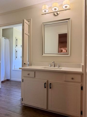1552 Bayou Blue Rd, Houma, LA 70364