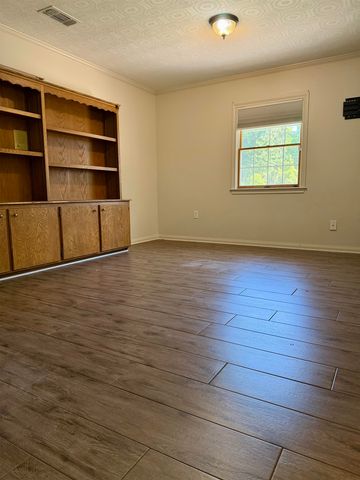 1552 Bayou Blue Rd, Houma, LA 70364