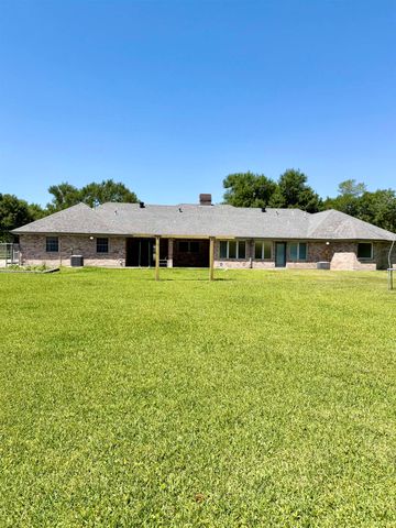 1552 Bayou Blue Rd, Houma, LA 70364