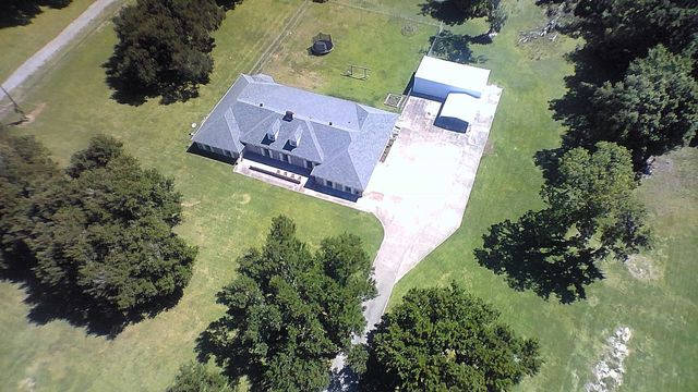 1552 Bayou Blue Rd, Houma, LA 70364