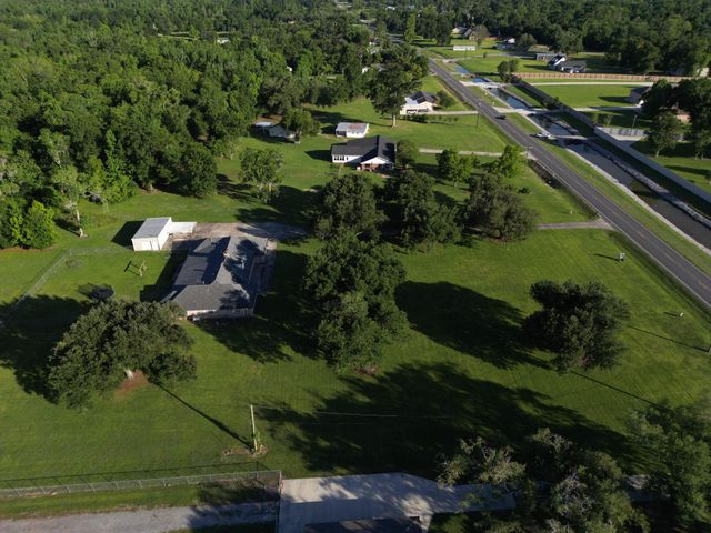 1552 Bayou Blue Rd, Houma, LA 70364
